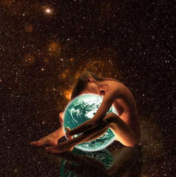 a belülről fakadó egység